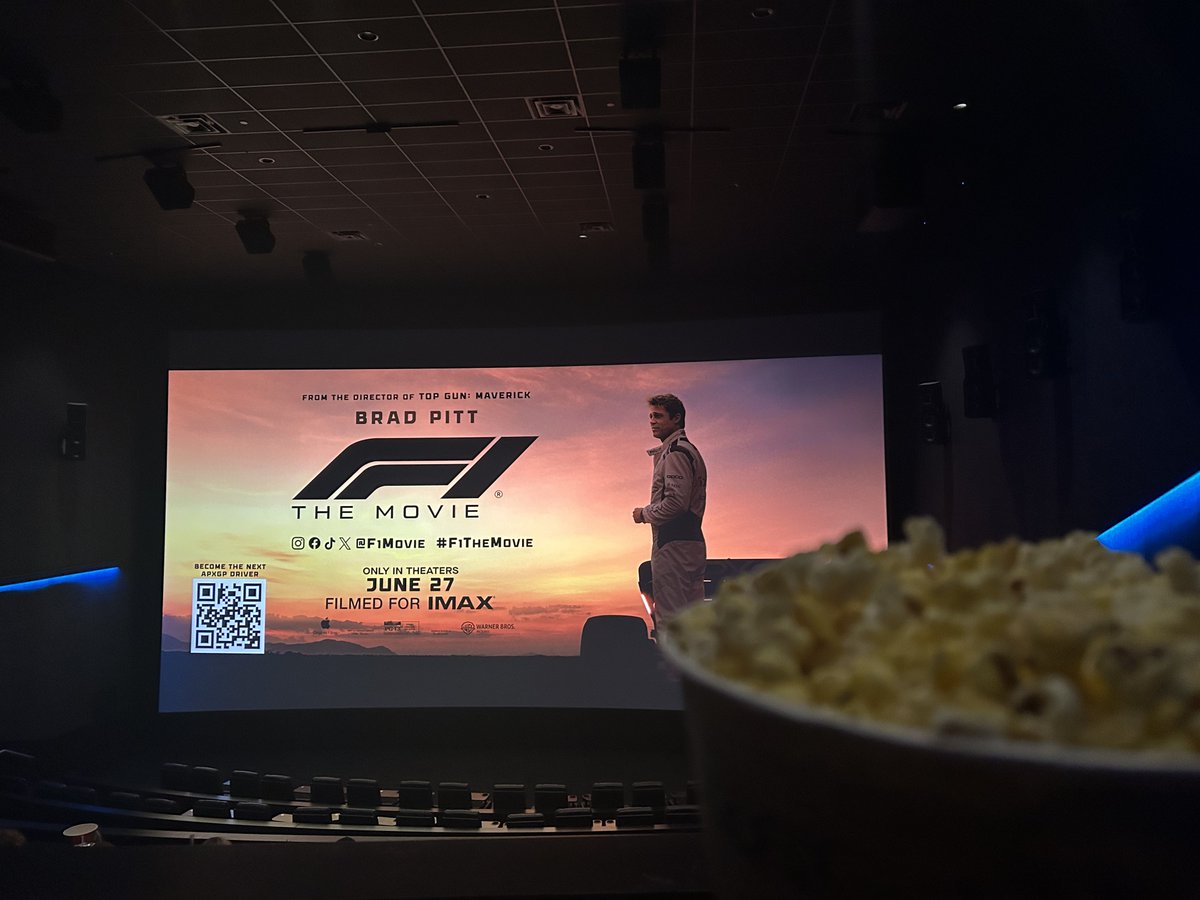 StreamerSZN tweet media