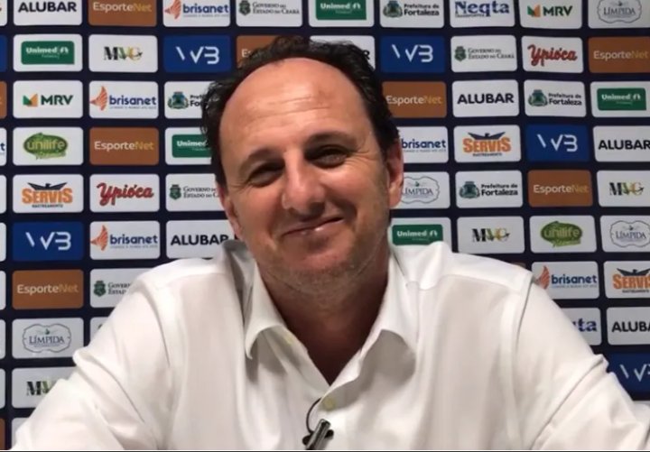 MarioTricolor05's tweet photo. Lista dos invictos no Campeonato Brasileiro 2026, após a 6° rodada:

1- São Paulo.
2- Rogério Ceni.

Fim da lista! https://t.co/0Tyx5ti2SC