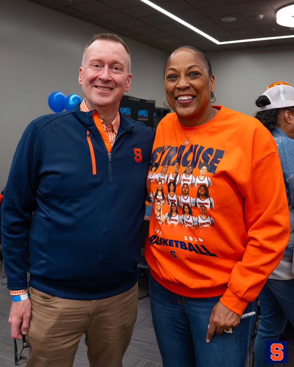 Syracuse Women's Basketball tweet media