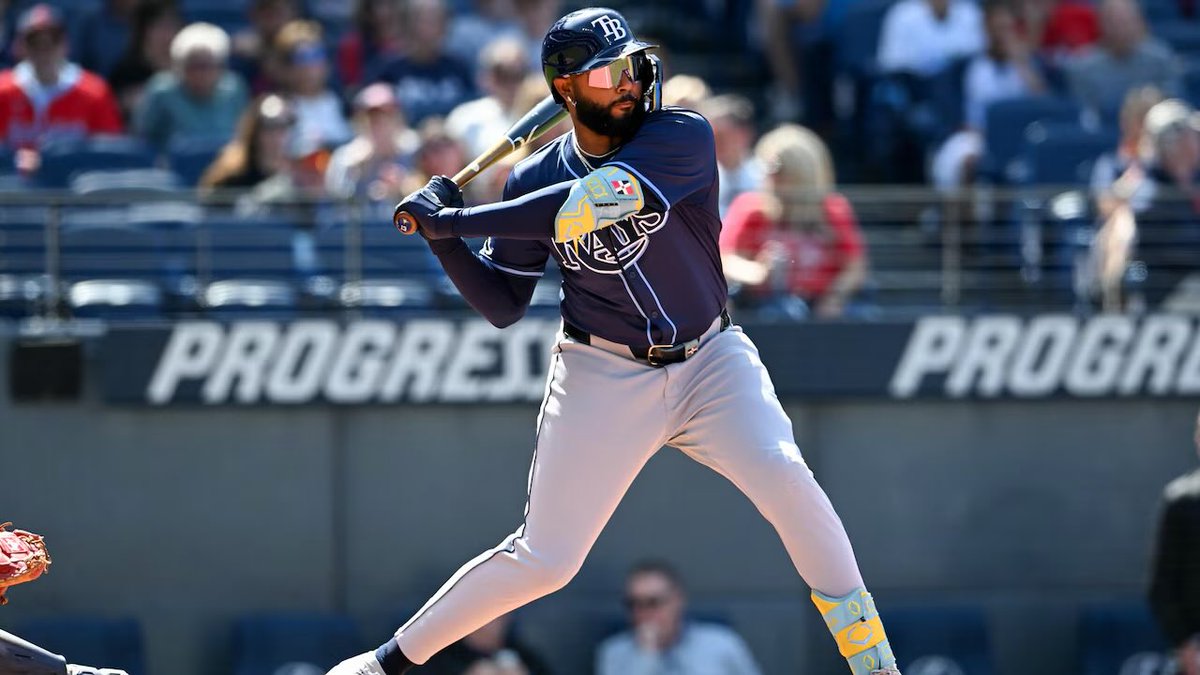 RotoBaller MLB tweet media