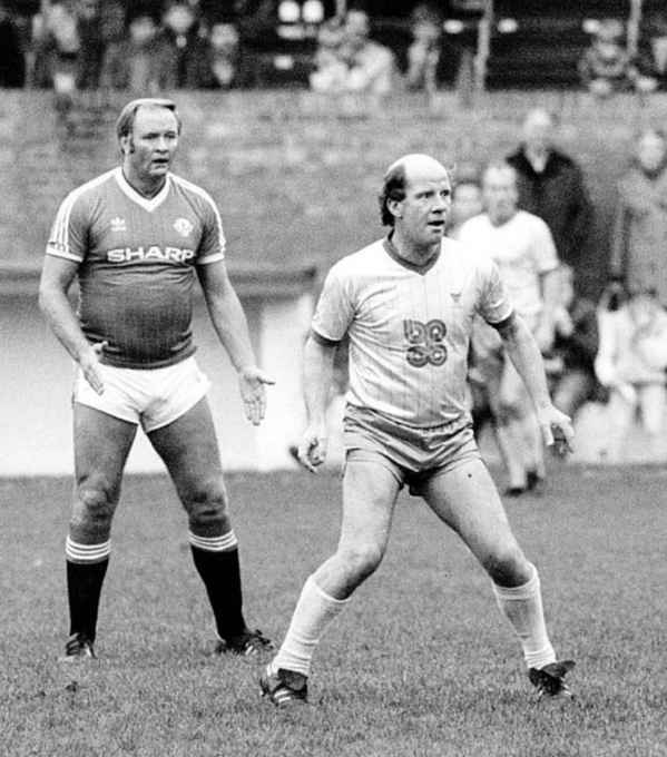 The Extreme Football Enthusiast tweet media