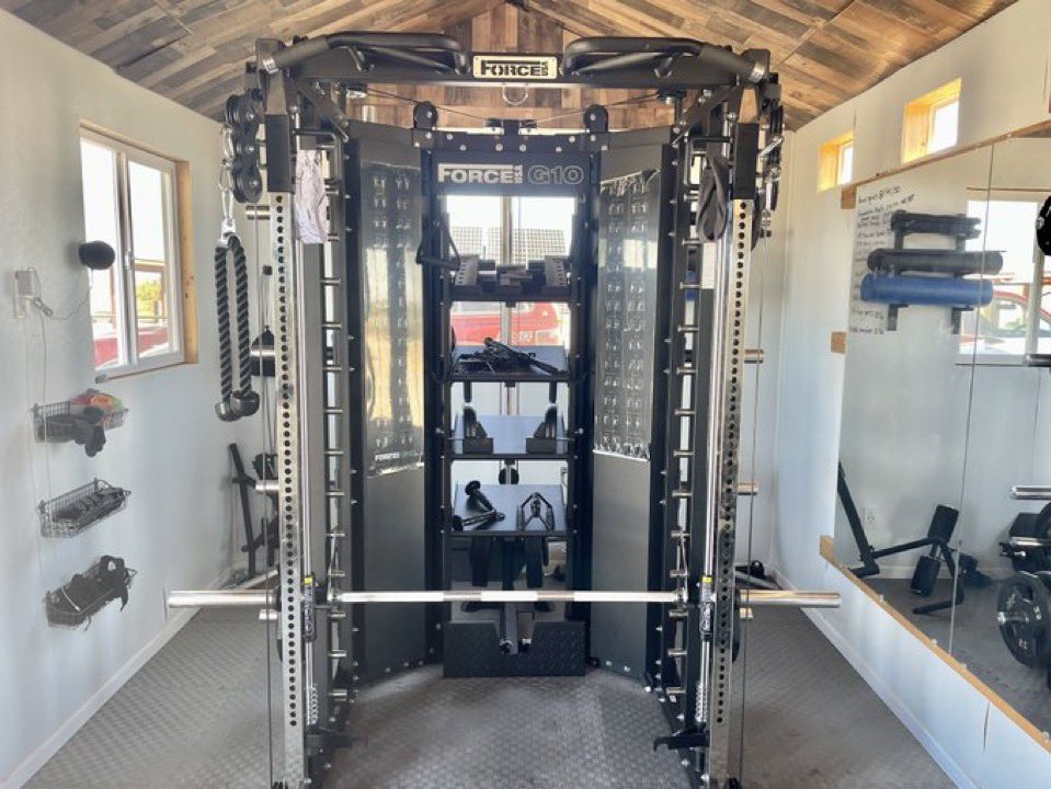 Steve · Millionaire Habits tweet media