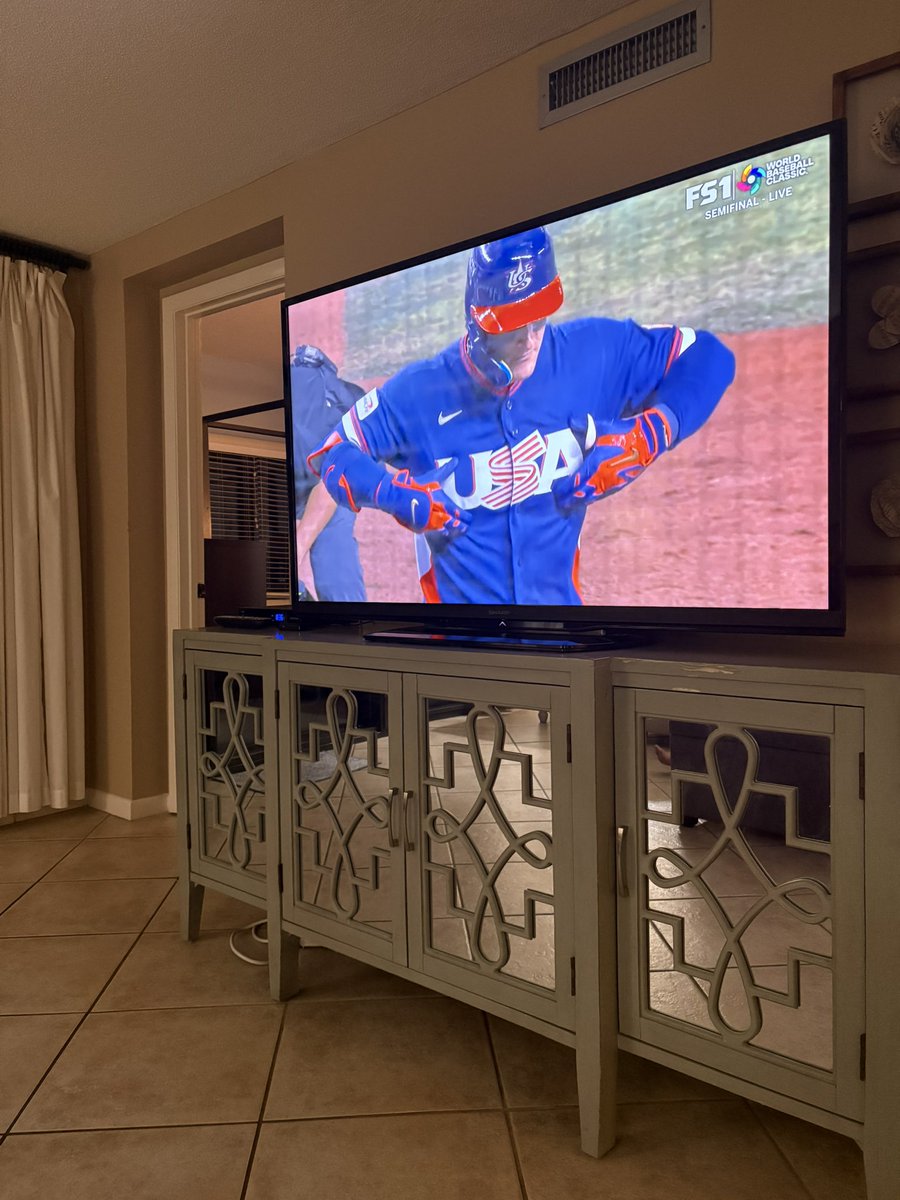 Doug Wanoy tweet media