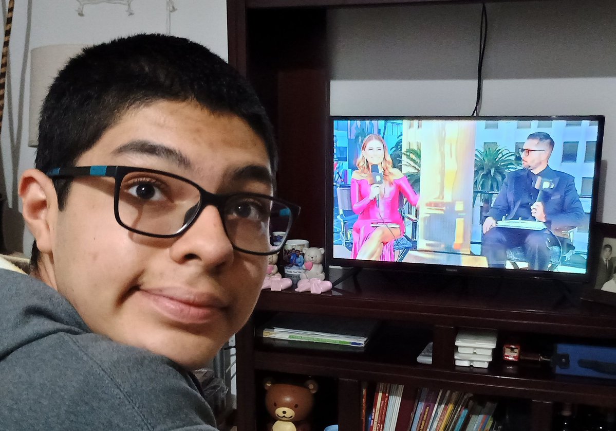 #ElOscarEs <a href="/Azteca/">TV Azteca</a> saludos desde Xalapa, Ver.