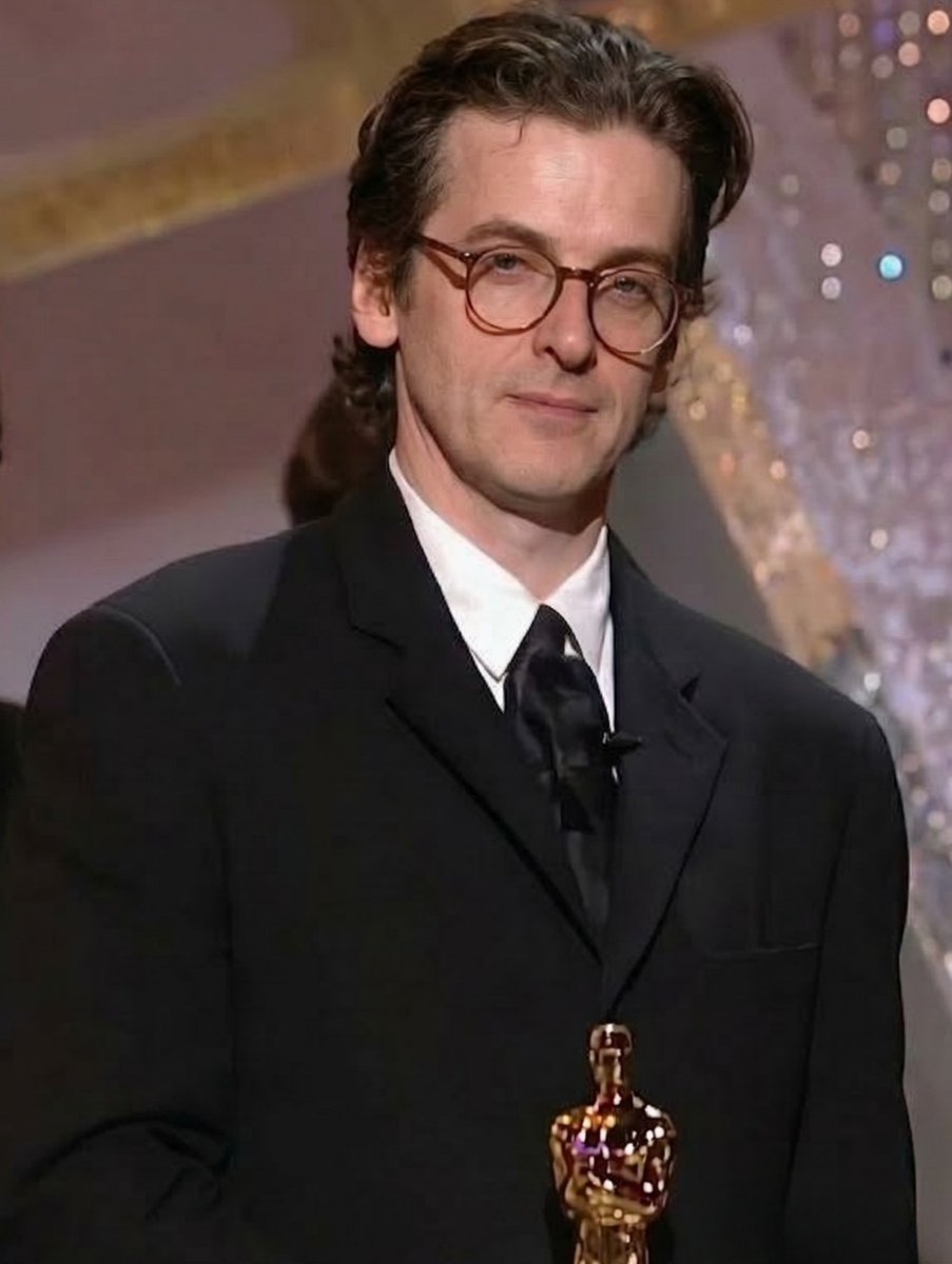 Peter Capaldi (1995)

#Oscars