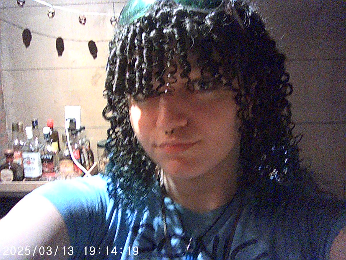 Ikki 🫀 on VGen tweet media