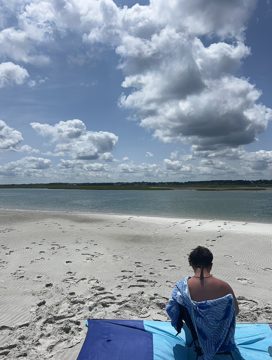 evyeni seraphim tweet media