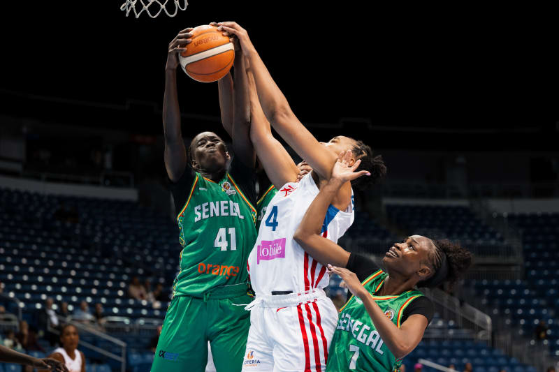 totalsport221's tweet photo. 🏀Basket-Qualification mondial féminin
Les Lionnes tombent devant Porto Rico (56-47) ... +9 points
Prochain match contre l'Italie ce mardi à 18H Gmt.
#fsbb #fiba #Sénégal https://t.co/BwXRJf7NgN