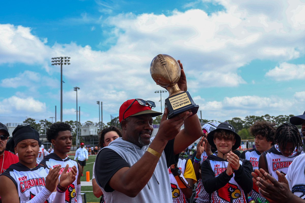 Top Prospects 🏈 tweet media