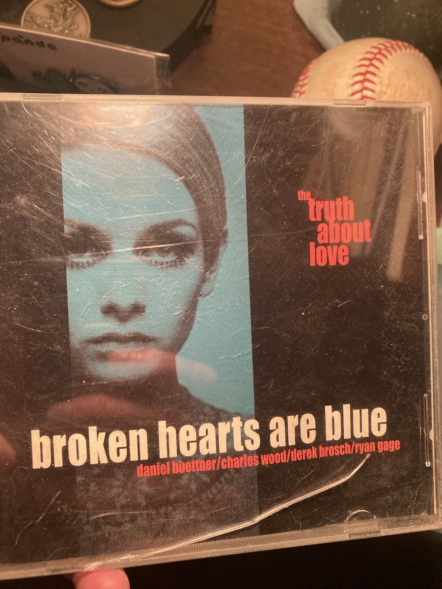 MDinoffria's tweet photo. broken hearts are blue - the truth about love https://t.co/6MoS1FspKZ