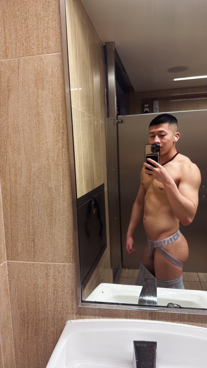 Ricky Lee tweet media