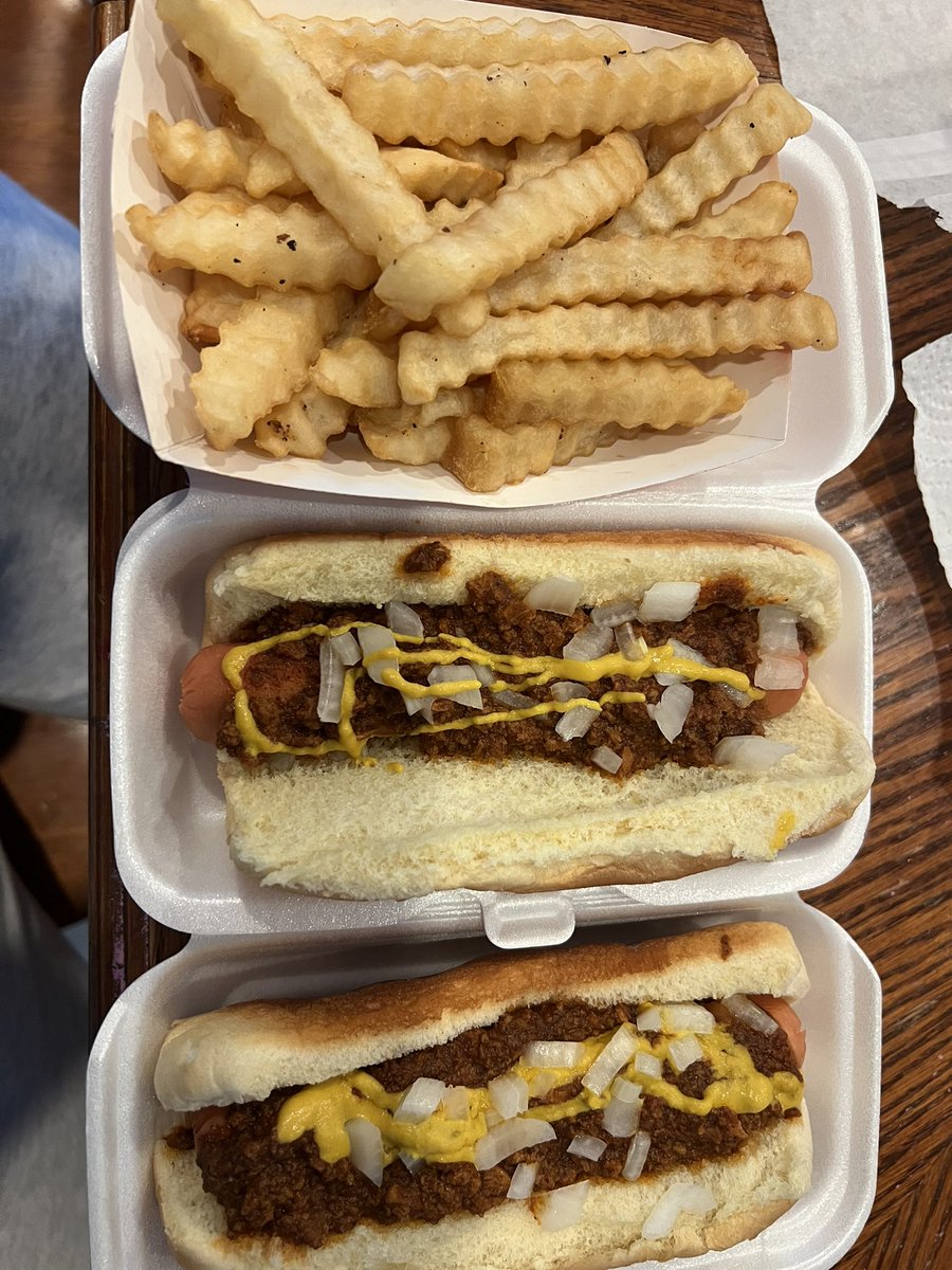 𝒜𝓁𝓁𝒾 tweet media