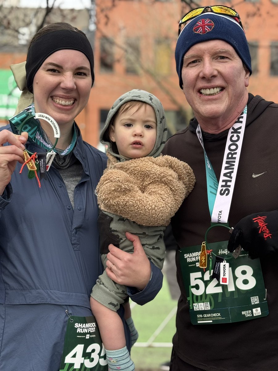 donhornsby's tweet image. I did a thing today.
 
Yes, I ran the Shamrock Run half marathon in Portland. 
But that’s not the part I’ll remember most.

Today I ran it with my daughter.

Once upon a time I ran behind her to keep her safe. 
Today we ran side by side. #halfmarathon #shamrockrun