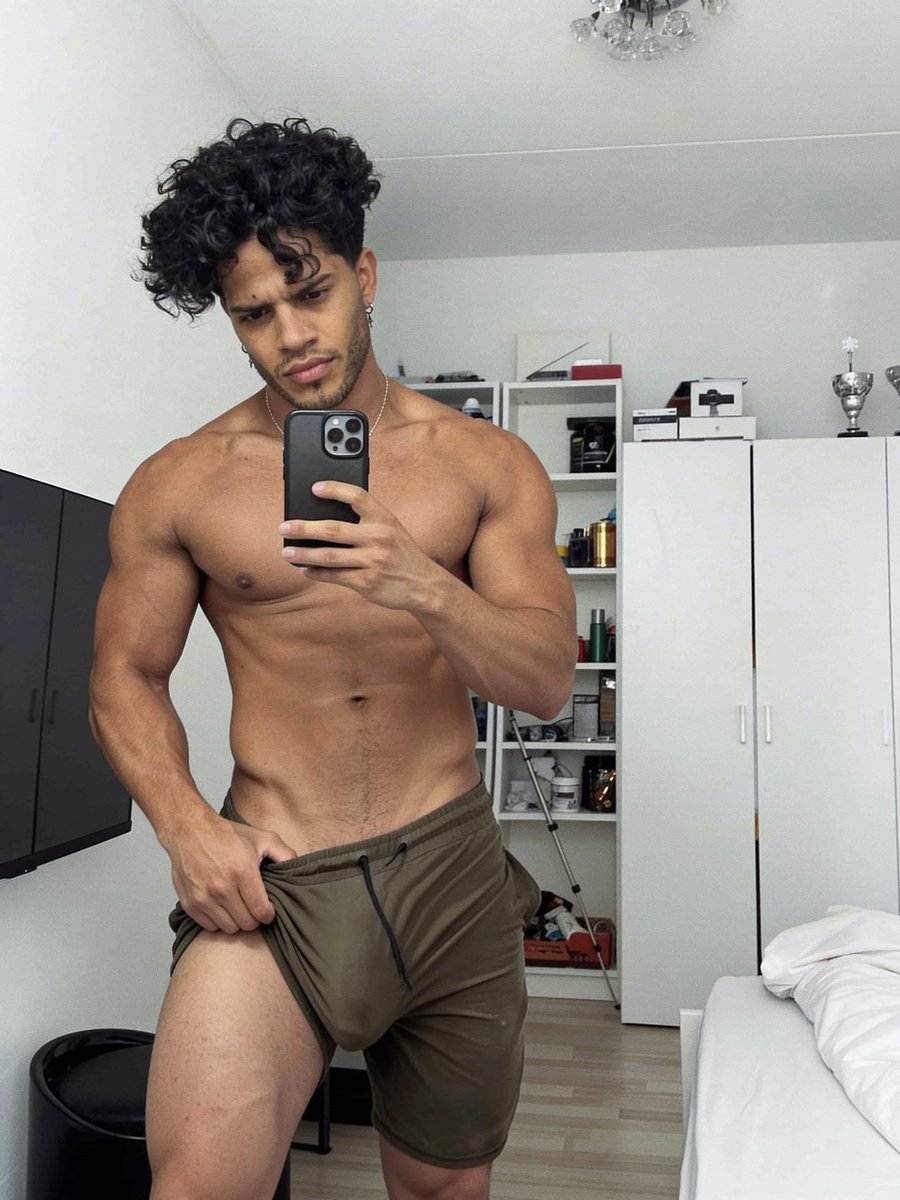 Puerto Rican tweet media