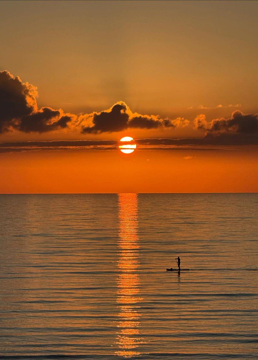 Aesthetics tweet media