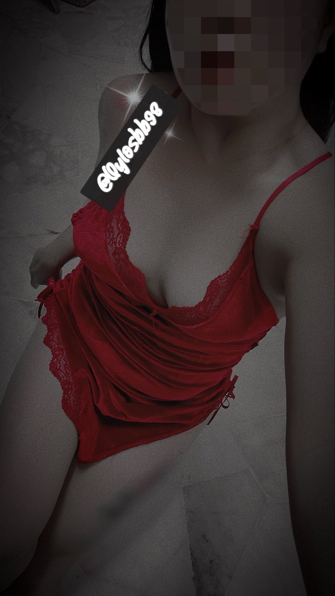 Qylosbb98's tweet photo. 可以麻烦帮我repost ➕ follow 么🥰
#newbae https://t.co/ImvwGViA9D