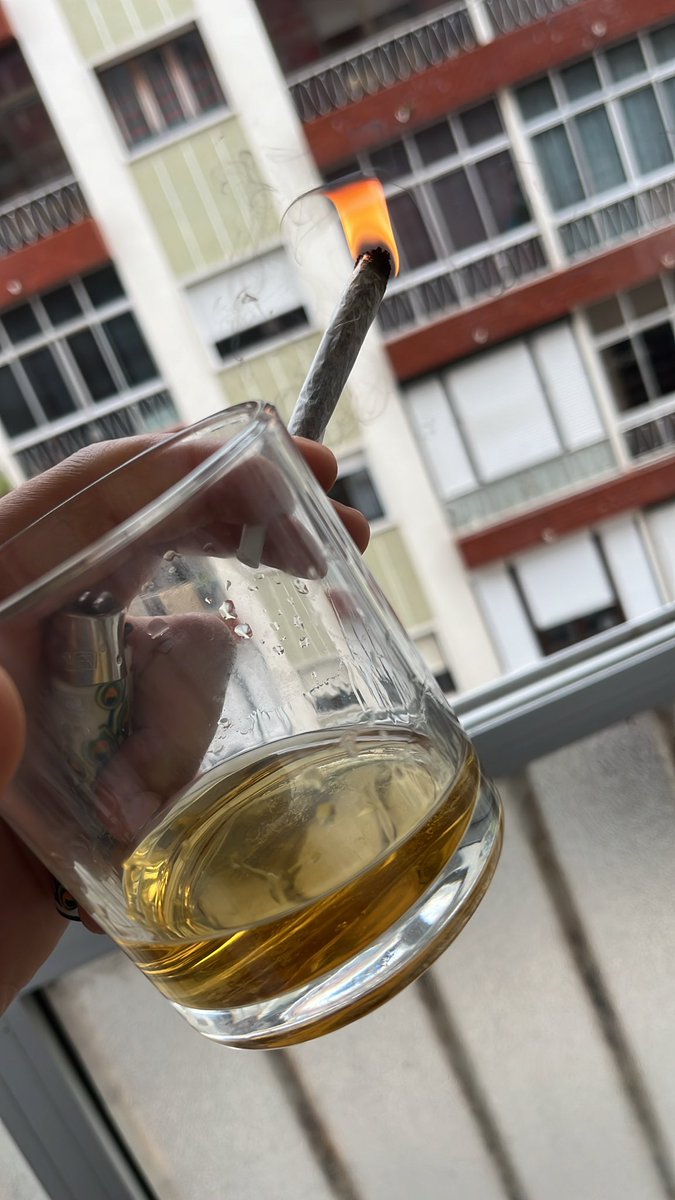 callmetutuu's tweet photo. Hoje foi só as pura 🥱😶‍🌫️ https://t.co/q49yrfK4Kj