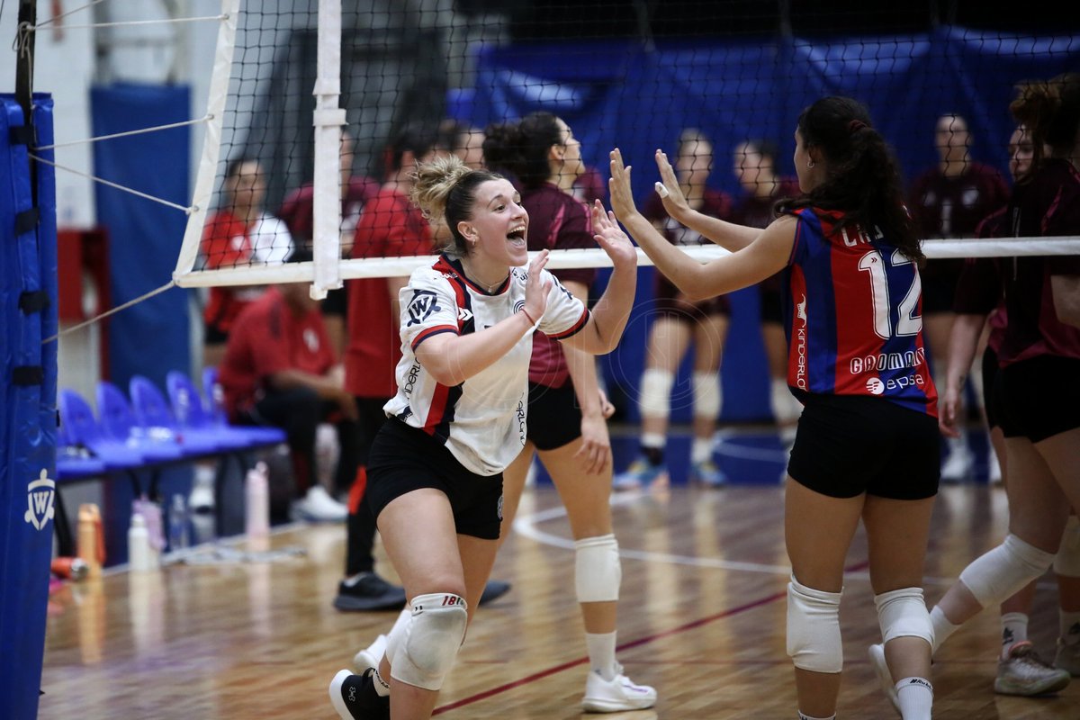 FotosSL's tweet image. Voley Femenino
Final
GANÓ SAN LORENZO 
San Lorenzo 3 - 0 River
#LAF #SanLorenzo