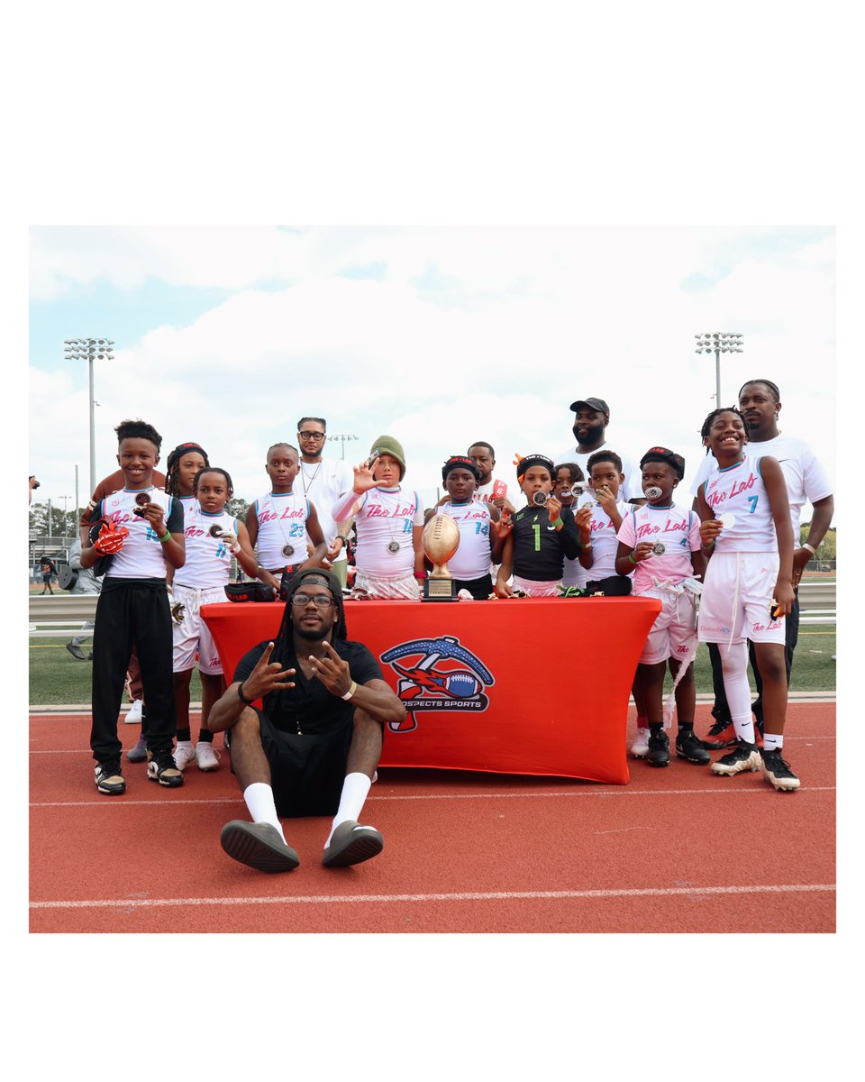 Top Prospects 🏈 tweet media