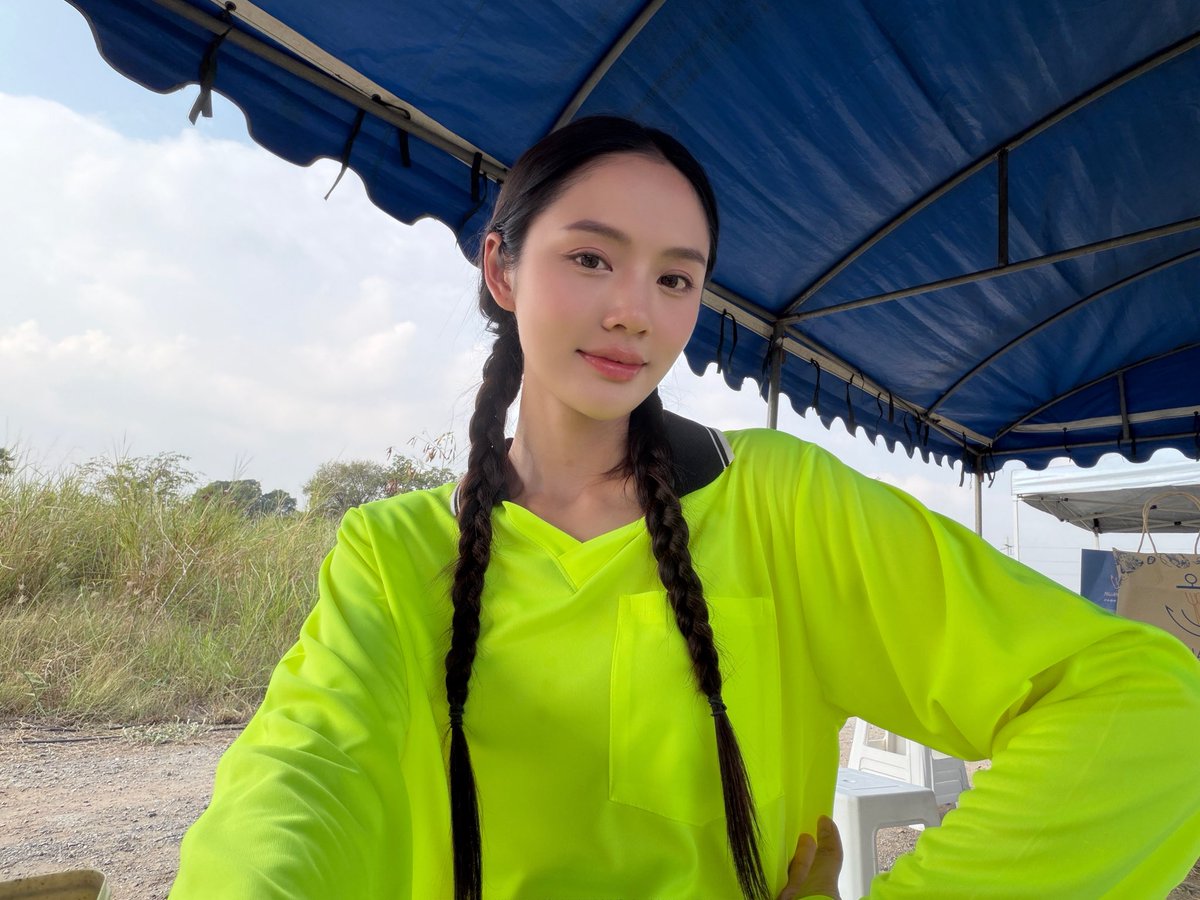 Lookmheewang's tweet photo. บอกแล้วว่ากลับนา !!! https://t.co/7UYYfyYiJu
