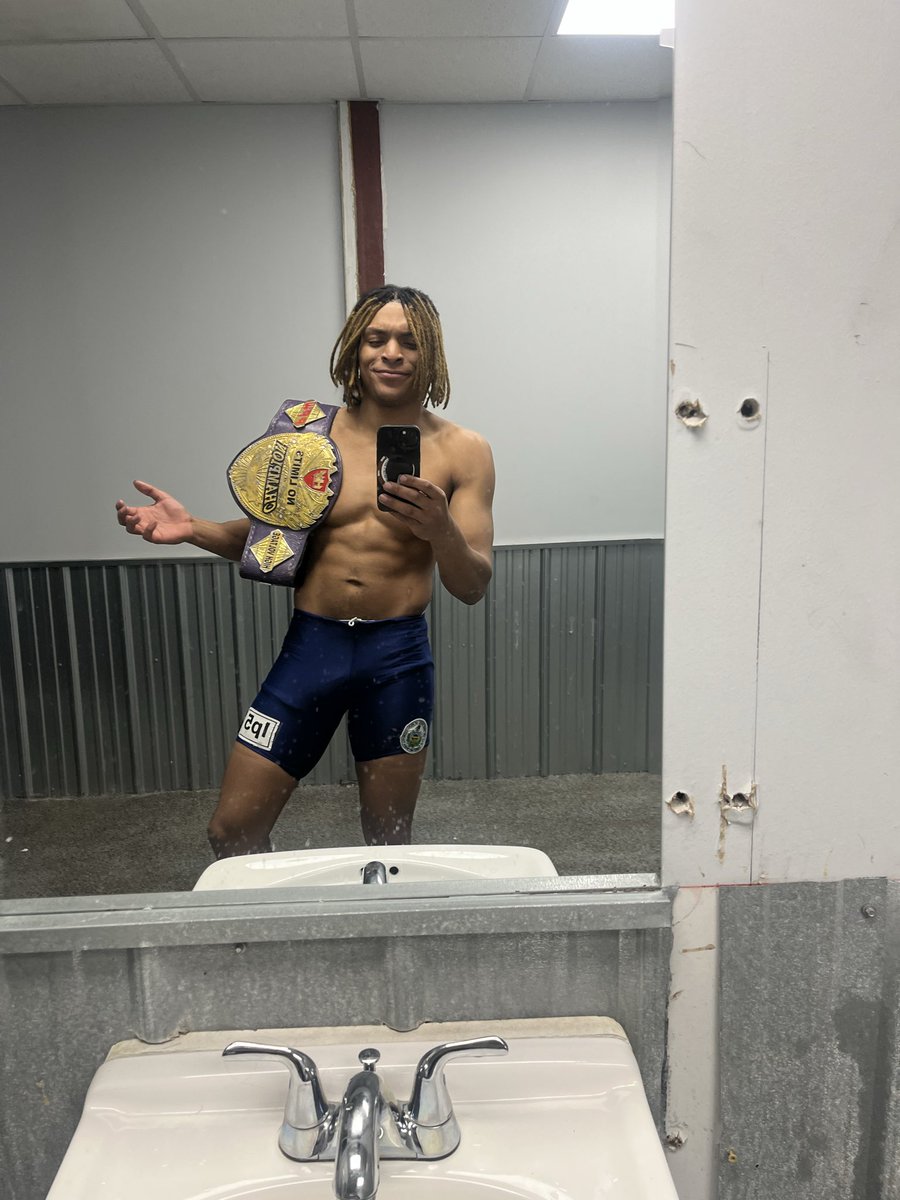 Kristian Robinson tweet media