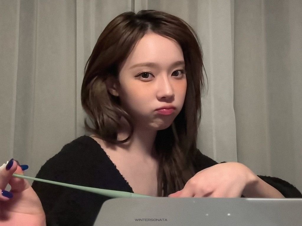 미녀사진저장계 tweet media
