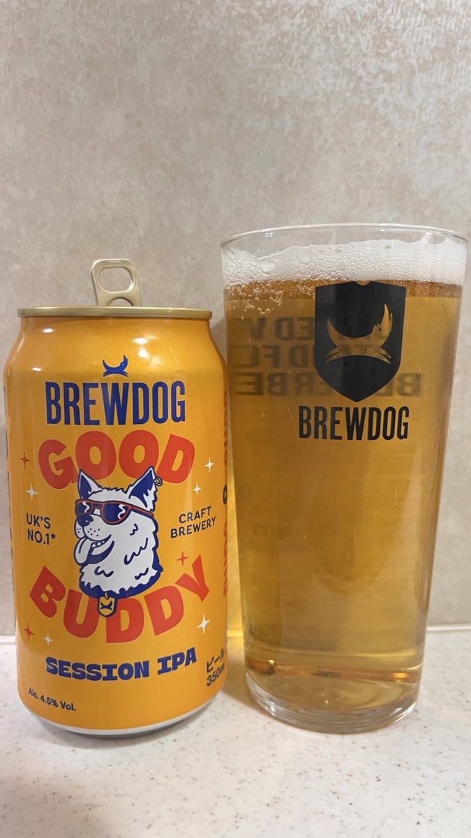 soedy55's tweet photo. 皆さん久しぶり😎
久しぶりの🍺飲みました。
1缶で酔っ払いました🤣
#brewdog #uksno1 #goodbuddy #sessionipa
#350ml https://t.co/eDH4Tjv3OV