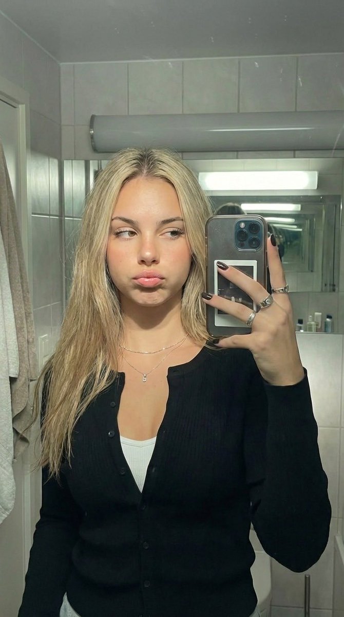 Julia 🥥 tweet media