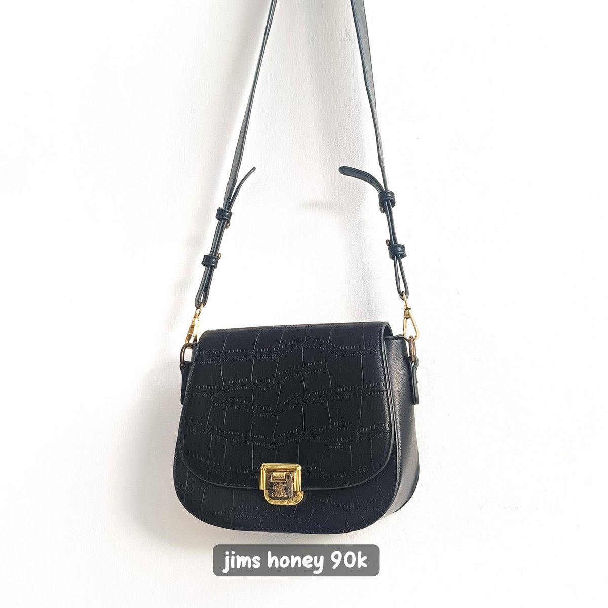 hearteulov's tweet photo. ꒰ 🛒 ꒱ wts - want to sell

preloved sling bag jims honey wanda bag &amp; mossdoom phone bag 👜
ini semua cuma sekali pakai aja yap~ no minus, mulus, masih bagus bgt !

✎ must splitpay!
✎ keep event? with dp 50%
✎ harga tertera di gambar {incl adm + pack}
✎ dom sidoarjo, jatim https://t.co/fiZgMAKphx