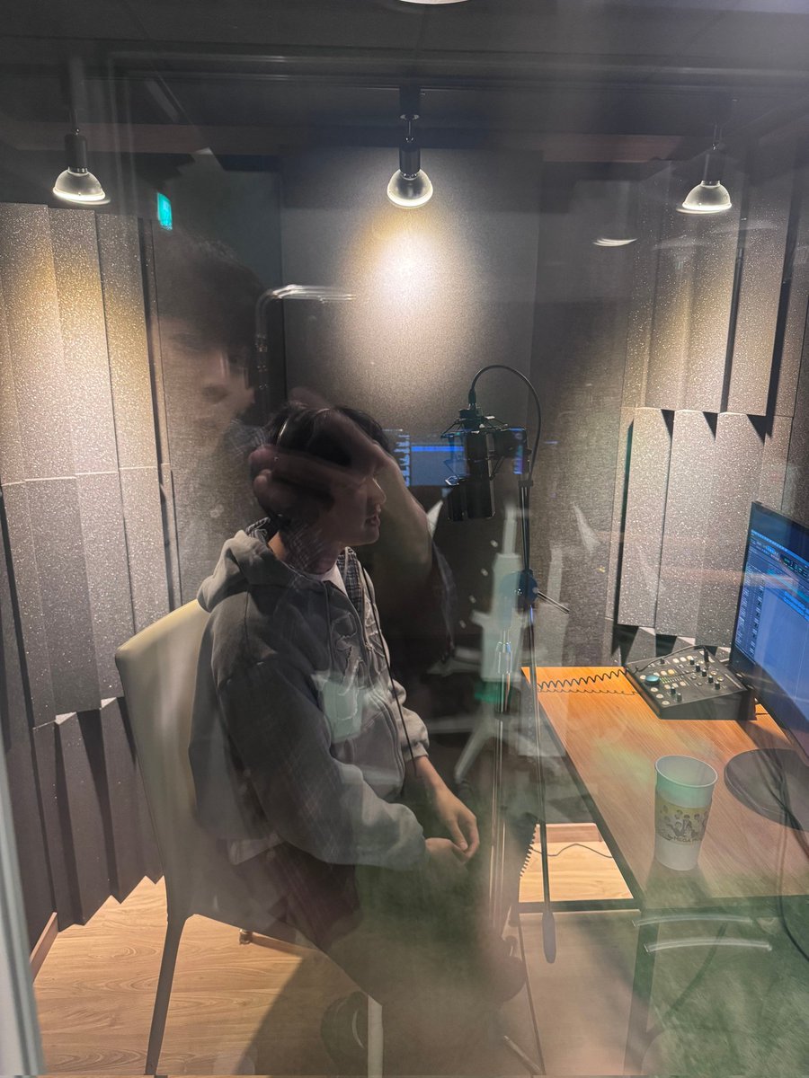 𝚁𝚑𝚎 ¹³¹ 🆔 tweet media