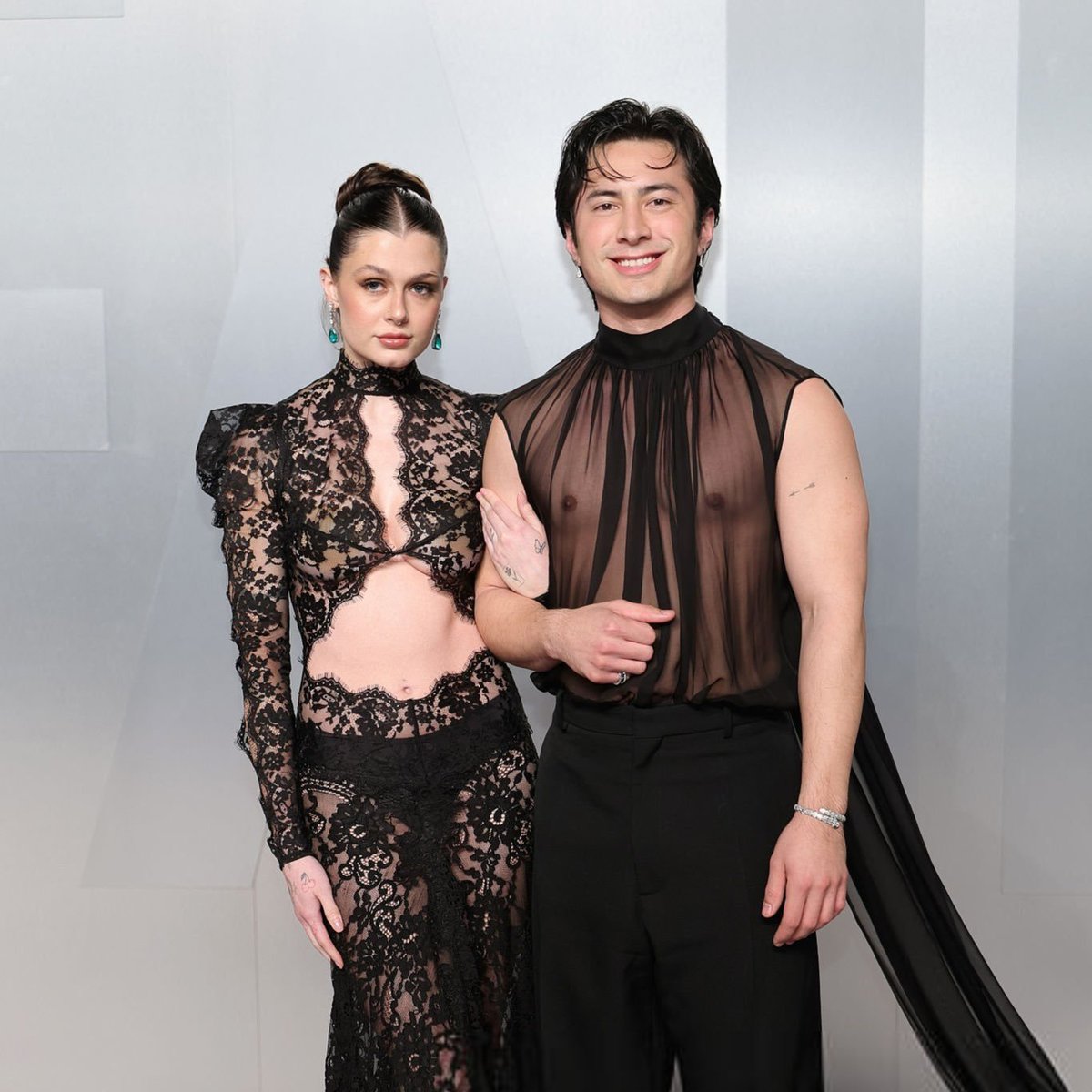 Hudson Williams En Español tweet media