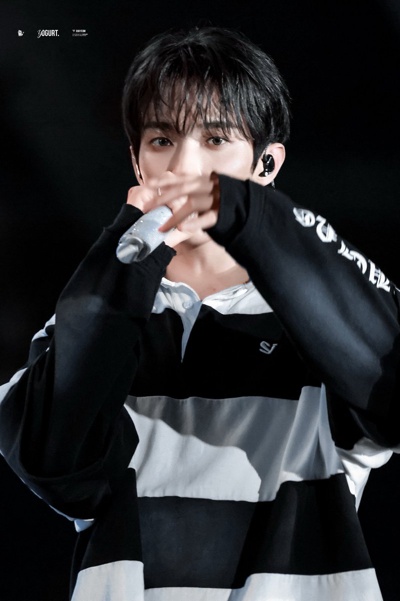 260314

“마치 된 것 같아 손오공”

#SEVENTEEN #세븐틴  
#DK #도겸 #이석민 
#ドギョム #DOKYEOM