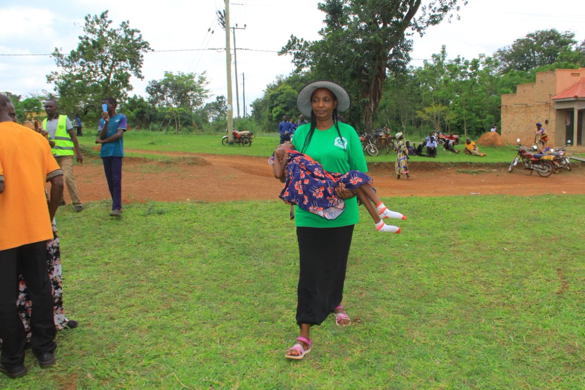 Sophie Kaseregenyi tweet media