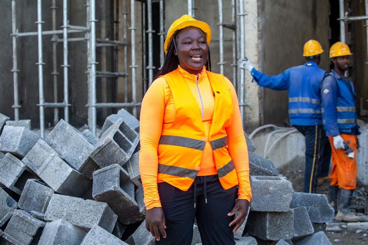 grray_k's tweet image. From architects to logistics teams, the construction of the Bomas International Convention Complex is bringing together professionals from multiple sectors to build a landmark facility. #WomenInConstruction The Women Building Bomas