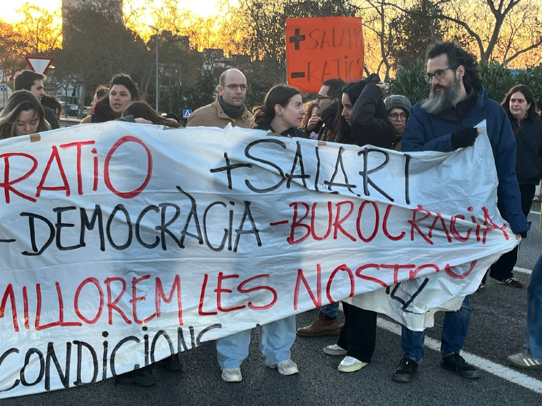 LA INTERSINDICAL tweet media