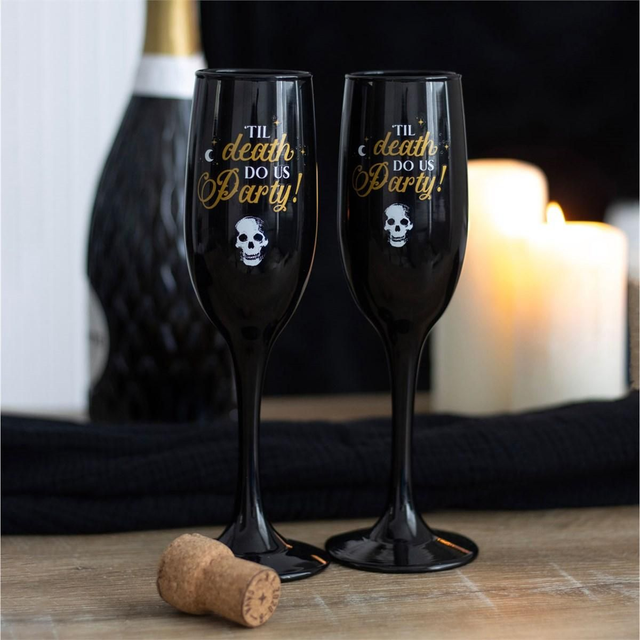 RNLGiftShack's tweet photo. Want something alternative to enjoy your bubbly in then these are for you #gothic #fluteset #tilldeathdous
https://t.co/QP9aagkxeH https://t.co/dAgAc9ymgB