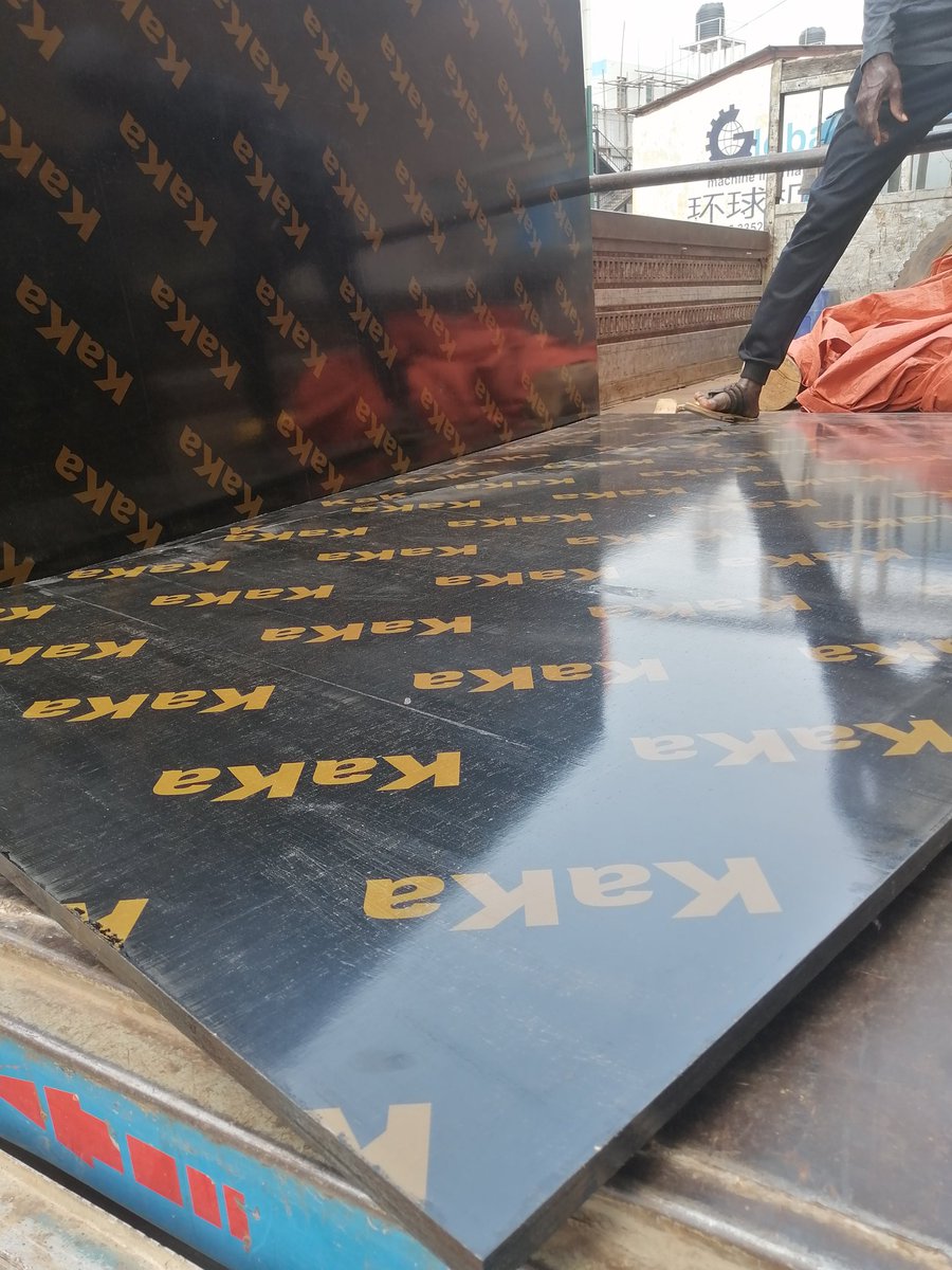 smooth_opratr's tweet photo. Construction boards for sale 
Marine boards  
1.2 x 2.4 m 
15mm thickness - 63,000
18mm thickness - 68,000
Blockboards 
1.2 x 2.4 m 
18mm thickness - 85,000
Mdf boards ranging from 85,000 to 150,000
Free delivery within Kampala.
Matthew - 0785840915 https://t.co/fwMkuGK4ME