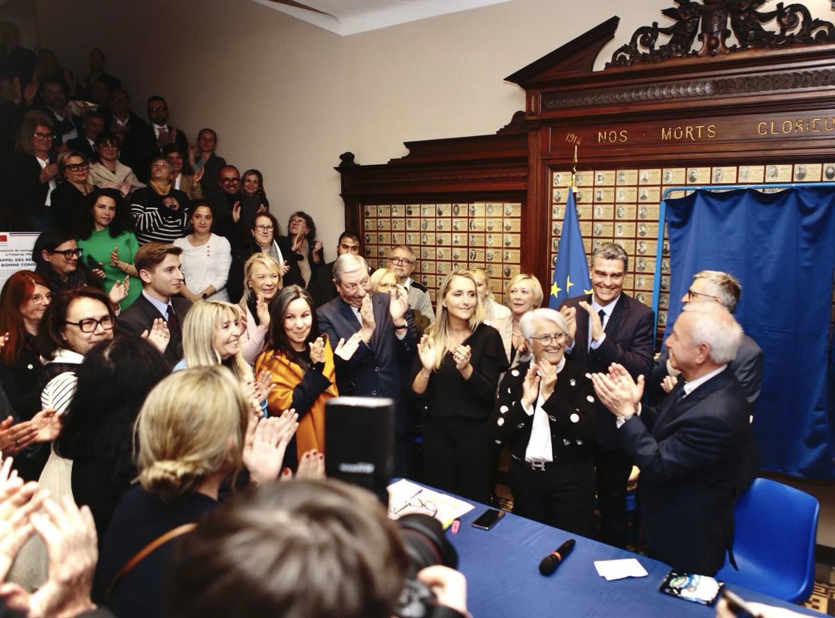 marika roman tweet media