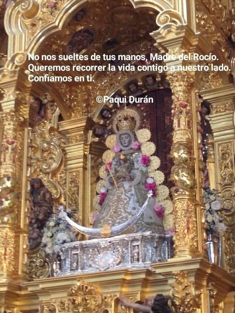 Buenos días.
Le confío a la Virgen del Rocío esta semana, las palabras, acciones,  decisiones, soluciones; los proyectos y los objetivos de cada día. Le confío los momentos y cada paso que demos. Los míos y los vuestros. 
Y en sus manos, también, la jornada de hoy.
Feliz lunes.