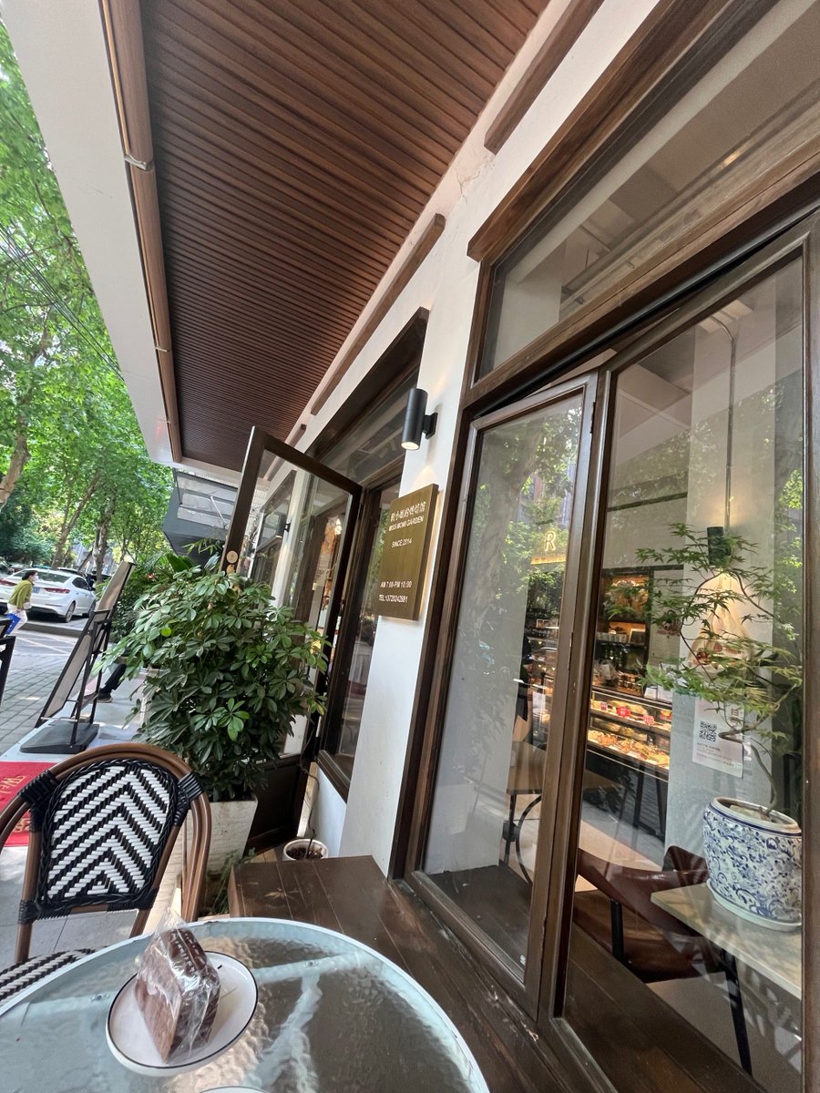 Lauren Fuller tweet media