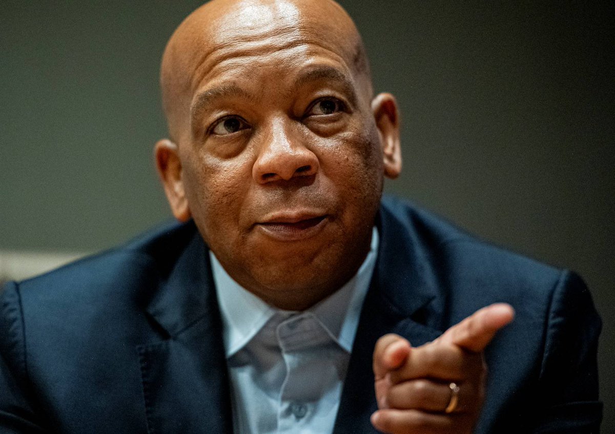 Moshe🇿🇦🇧🇼 tweet media