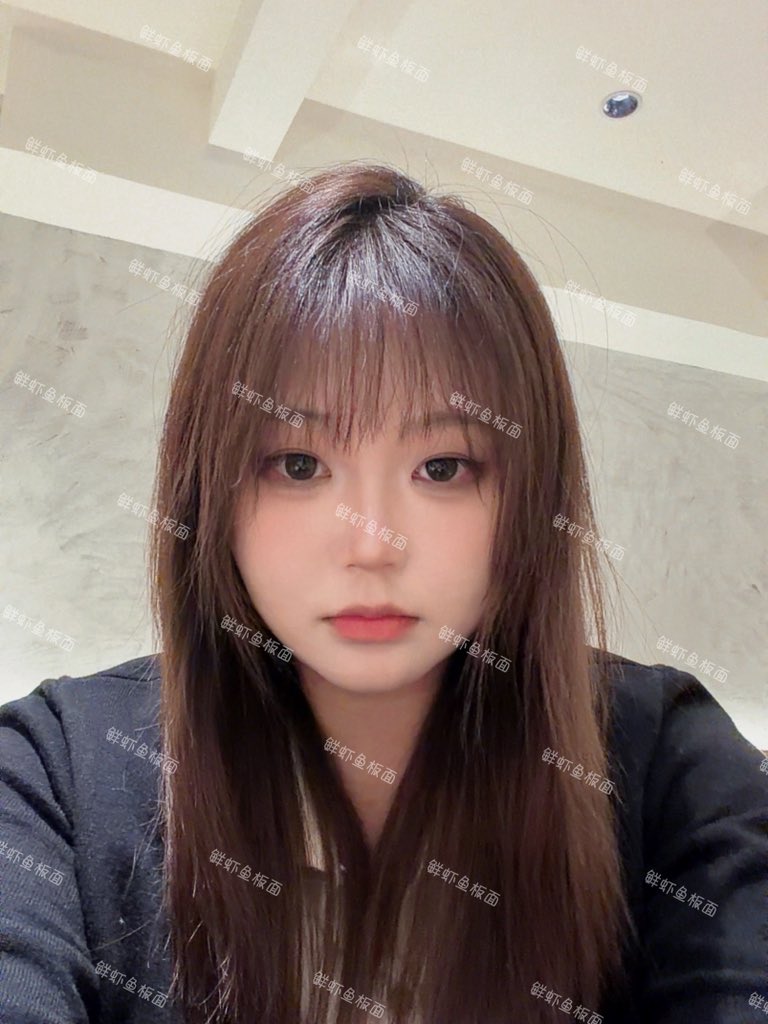 鲜虾鱼板面 tweet media