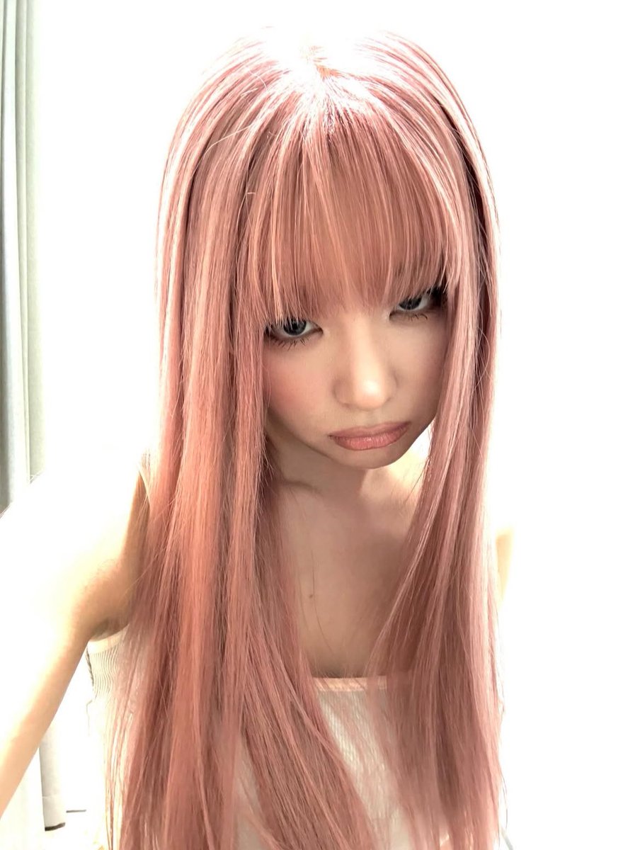 seulgi pics tweet media