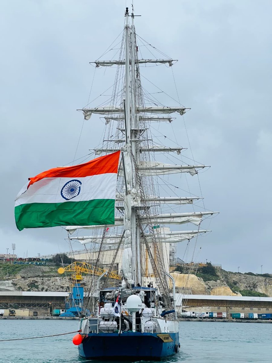 SpokespersonNavy tweet media