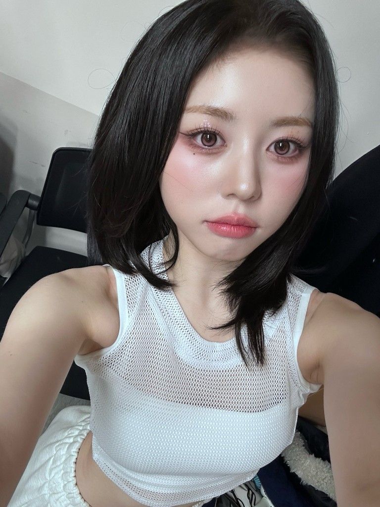 tripleSPicBot's tweet photo. #HYERIN #정혜린 https://t.co/m5d4SjvB9o