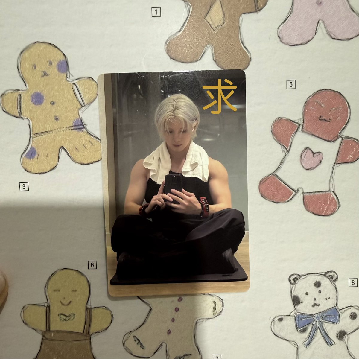 sunflower8m1t's tweet image. ATEEZ golden hour part.4 
通常盤 封入 トレカ 交換

譲：画像1 ホンジュン  ユノ サン 
ウヨン ジョンホ

求：画像2 ヨサン

郵送での交換希望です♡
よろしくお願いします🙇🏻
#ATEEZ交換