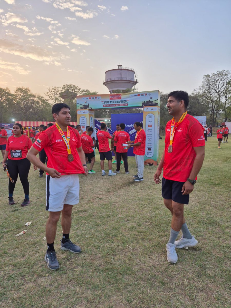 𝐍𝐚𝐫𝐞𝐧𝐝𝐫𝐚 𝐒𝐢𝐧𝐠𝐡 𝐑𝐚𝐭𝐡𝐨𝐫𝐞 tweet media