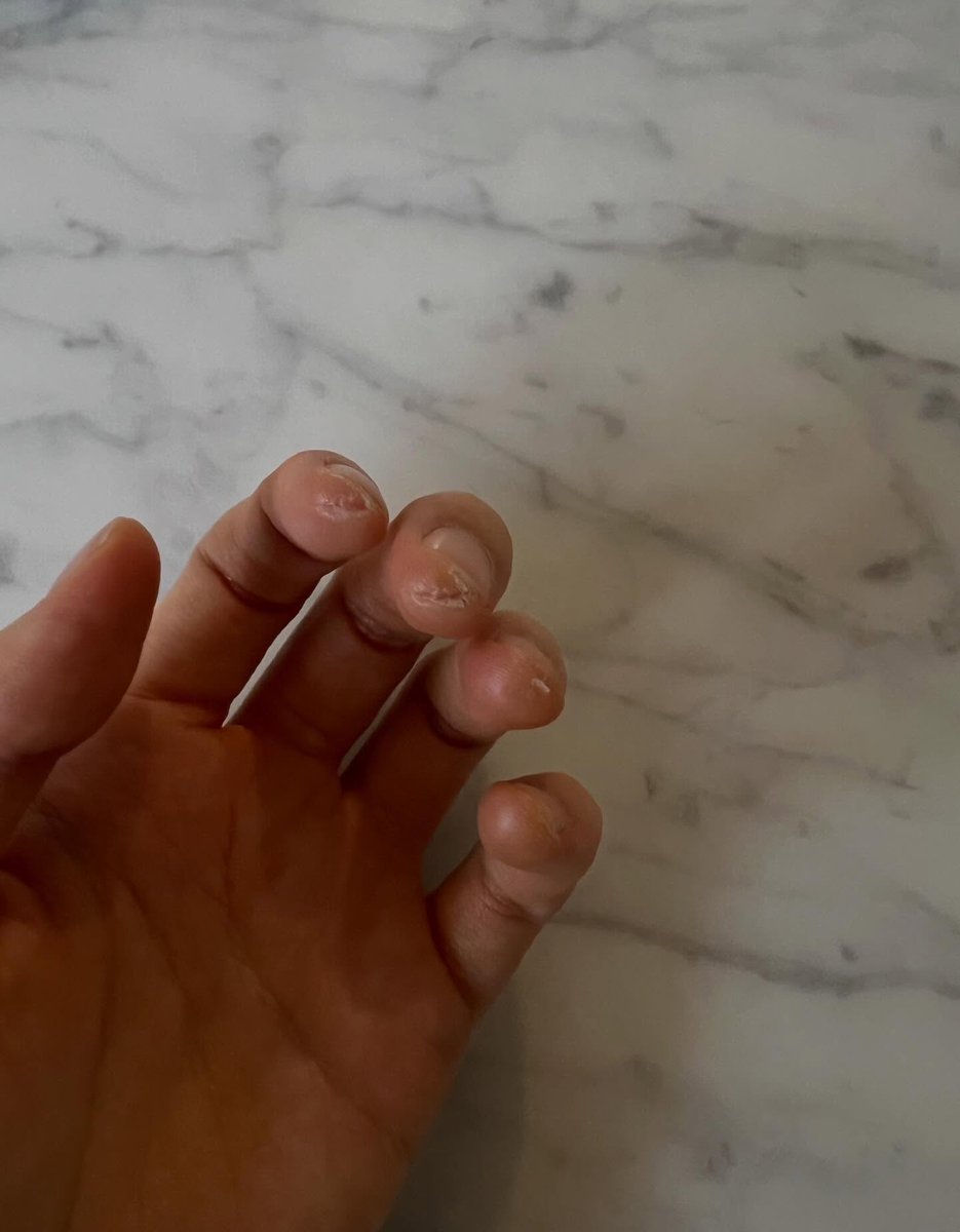 Seohyun News tweet media