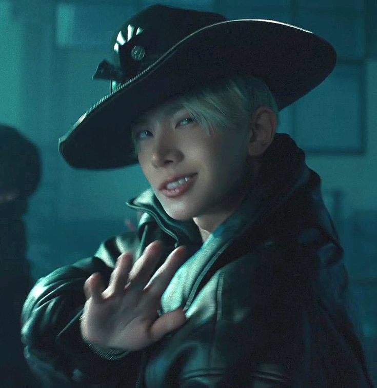 Gente me voy a dormir, ojalá mañana tengamos buenas noticias, por favor no pierdan la fe, Heeseung va a regresar yo lo se

RESPECT THE ARTISTS WHO BUILT YOUR EMPIRE
#LET_HEESEUNG_DO_BOTH
#RESPECT_ENHYPEN
#ENHYPEN_IS_7