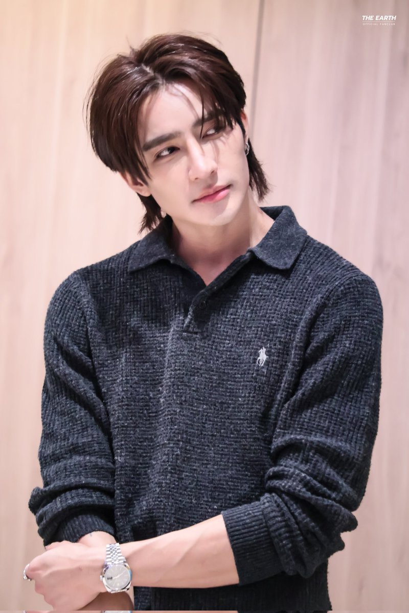 𝐸𝑎𝑟𝑡ℎ tweet media